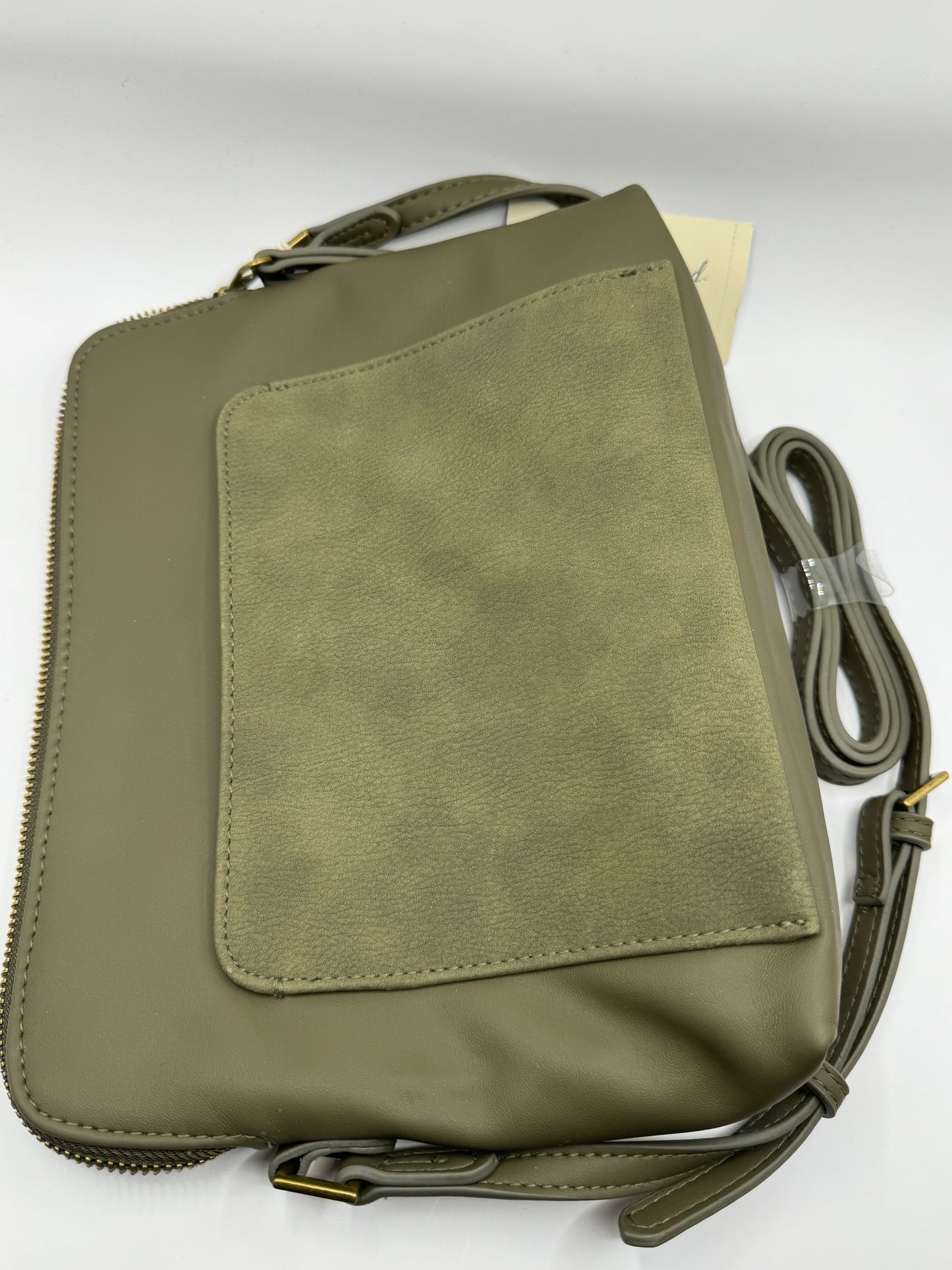 Universal Thread Cayden Crossbody Bag in Olive Green
