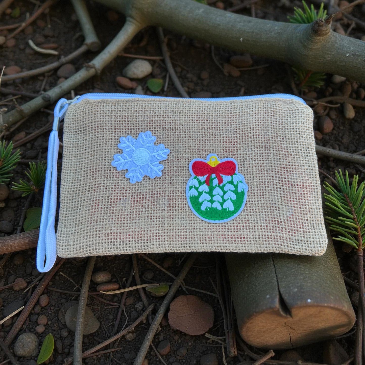 Burlap Christmas Clutch And Cell Phone Holder