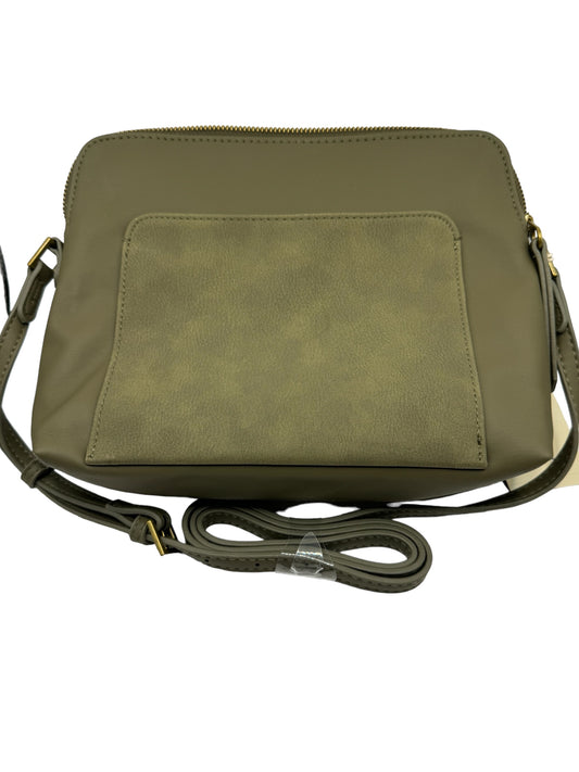 Universal Thread Cayden Crossbody Bag in Olive Green